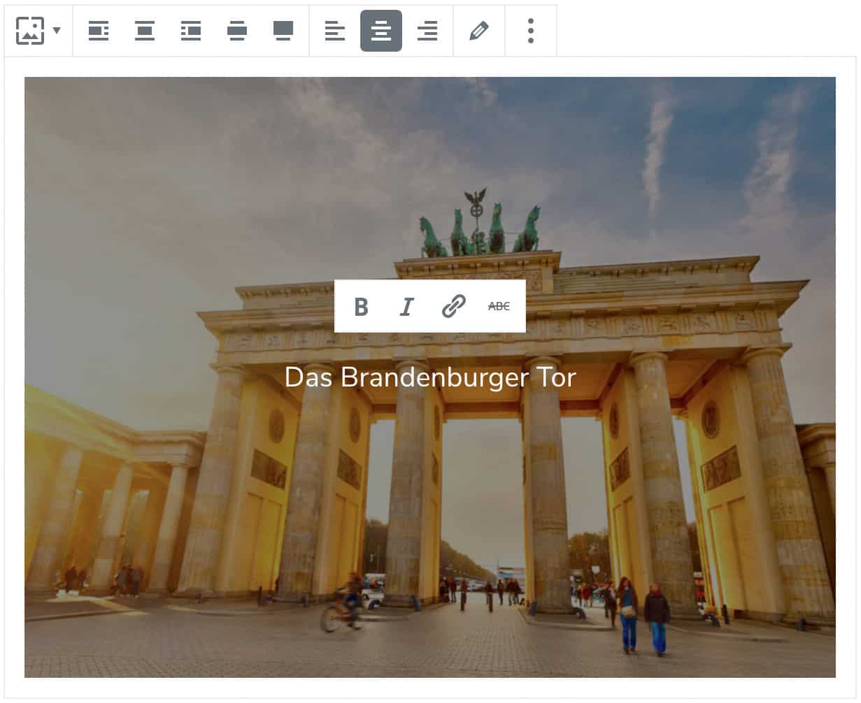 Screenshot des Cover-Blocks, nachdem ein Bild des Brandenburger Tors sowie der Name als Text hinzugefügt worden sind.
